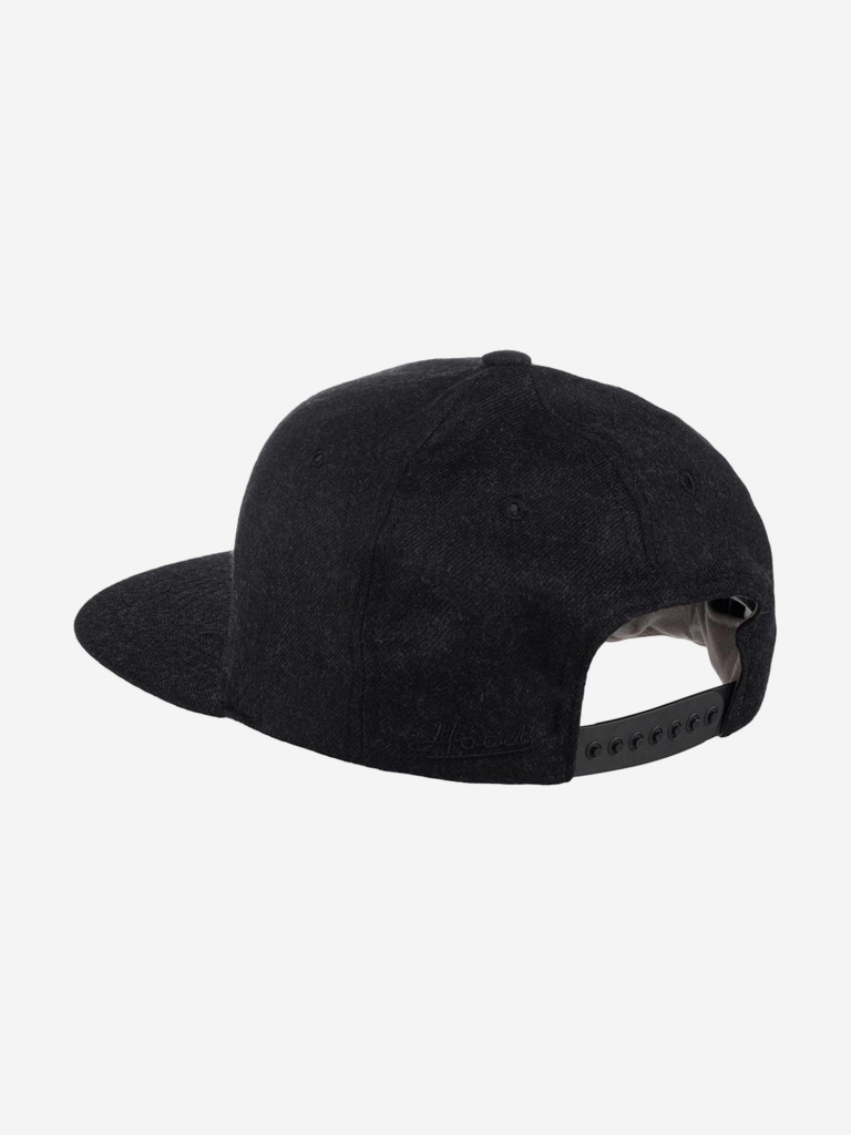 Бейсболка с прямым козырьком HOOD 100-MWL025-NY027-FT Queens Tonal 3D (черный)