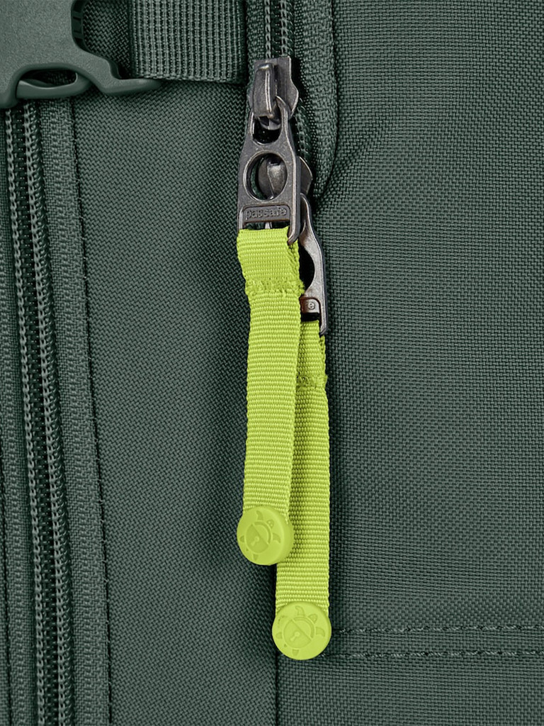 Рюкзак антивор Pacsafe GO Carry-on 34, Spruce Green, 34 л.