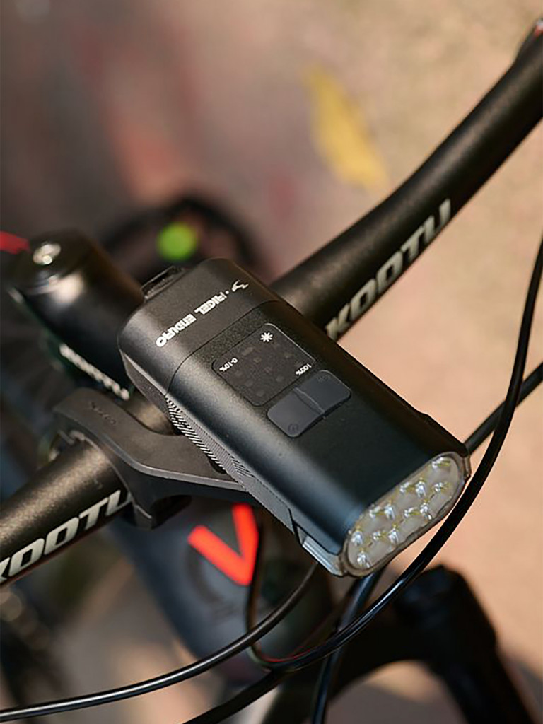 Велофара Moon Rigel Enduro 2600 люмен, 6 диодов, 8 режимов, USB-C
