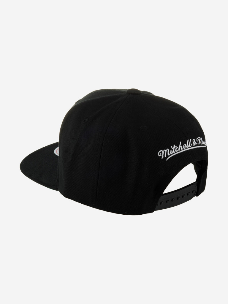 Бейсболка с прямым козырьком MITCHELL NESS HHSS5341-BNEYYPPPBLCK Brooklyn Nets NBA