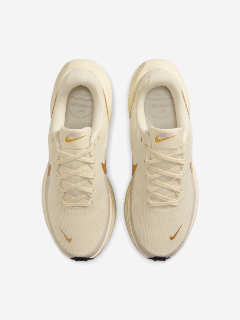 Кроссовки женские Nike Revolution 8