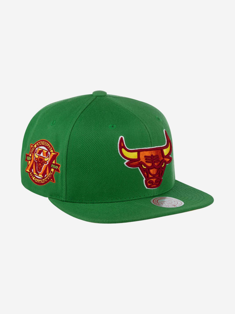 Бейсболка с прямым козырьком MITCHELL NESS 6HSSSH21295-CBUGREN Chicago Bulls NBA