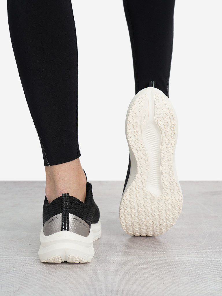 Кроссовки женские Li-Ning Red Hare 8