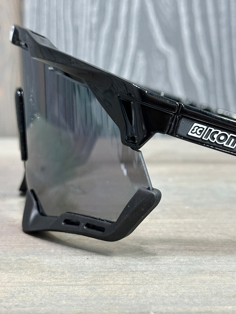 Очки спортивные Scicon AeroShade XL оправа Black Gloss линза SCNPP Multimirror Silver