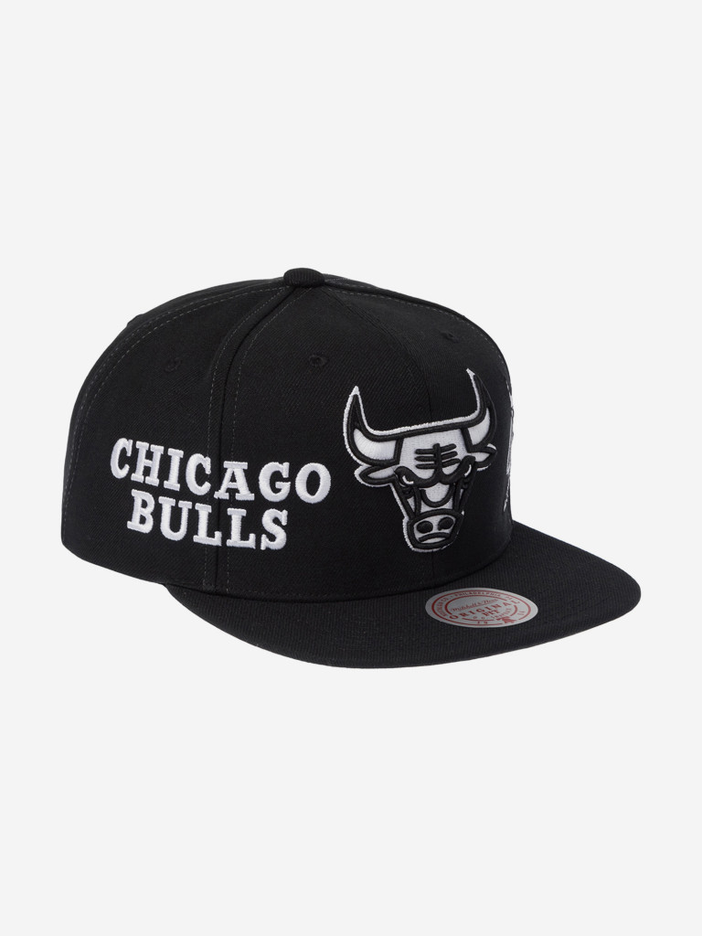 Бейсболка с прямым козырьком MITCHELL NESS HS12818-CBUBLCK Chicago Bulls NBA