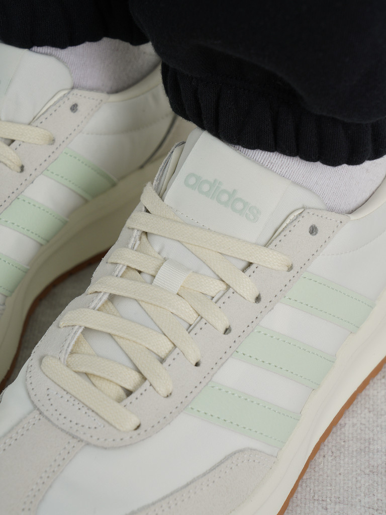 Кроссовки женские adidas Run 70 S 2.0