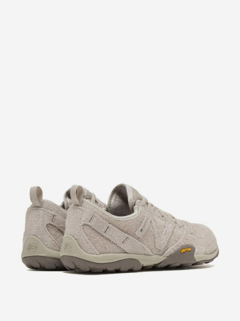 Кроссовки New Balance MT10