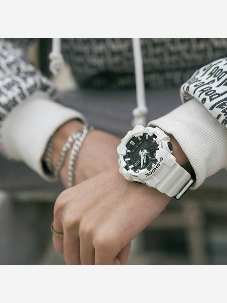 Японские наручные часы CASIO G-Shock GA-700-7A, мужские,ударопрочные, пластик, кварцевые, WR200