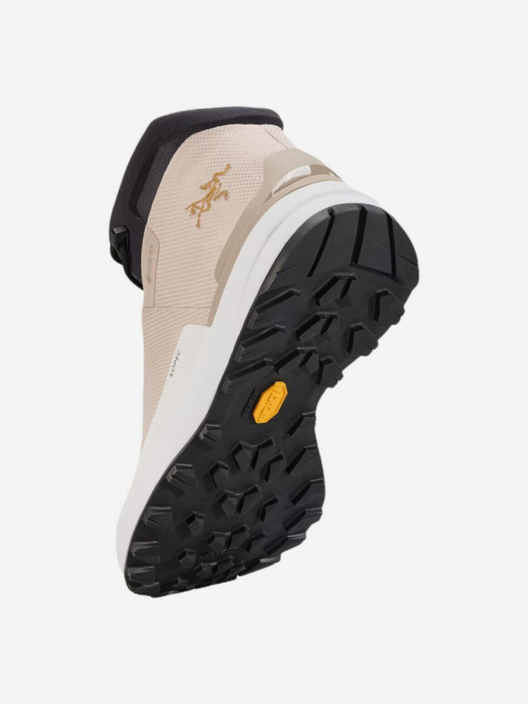 Кроссовки высокие женские Arc'teryx Kopec Mid GTX