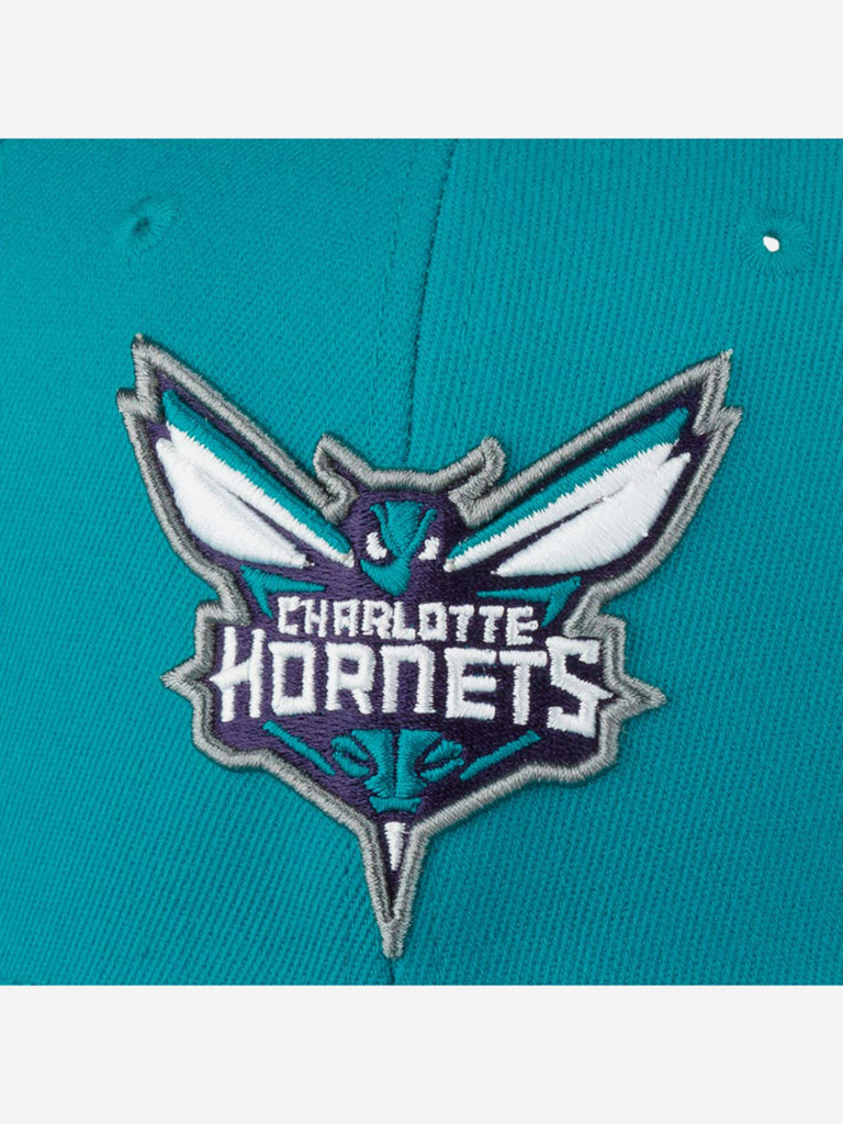 Бейсболка MITCHELL NESS HHSS3257-CHOYYPPPTEAL Charlotte Hornets NBA