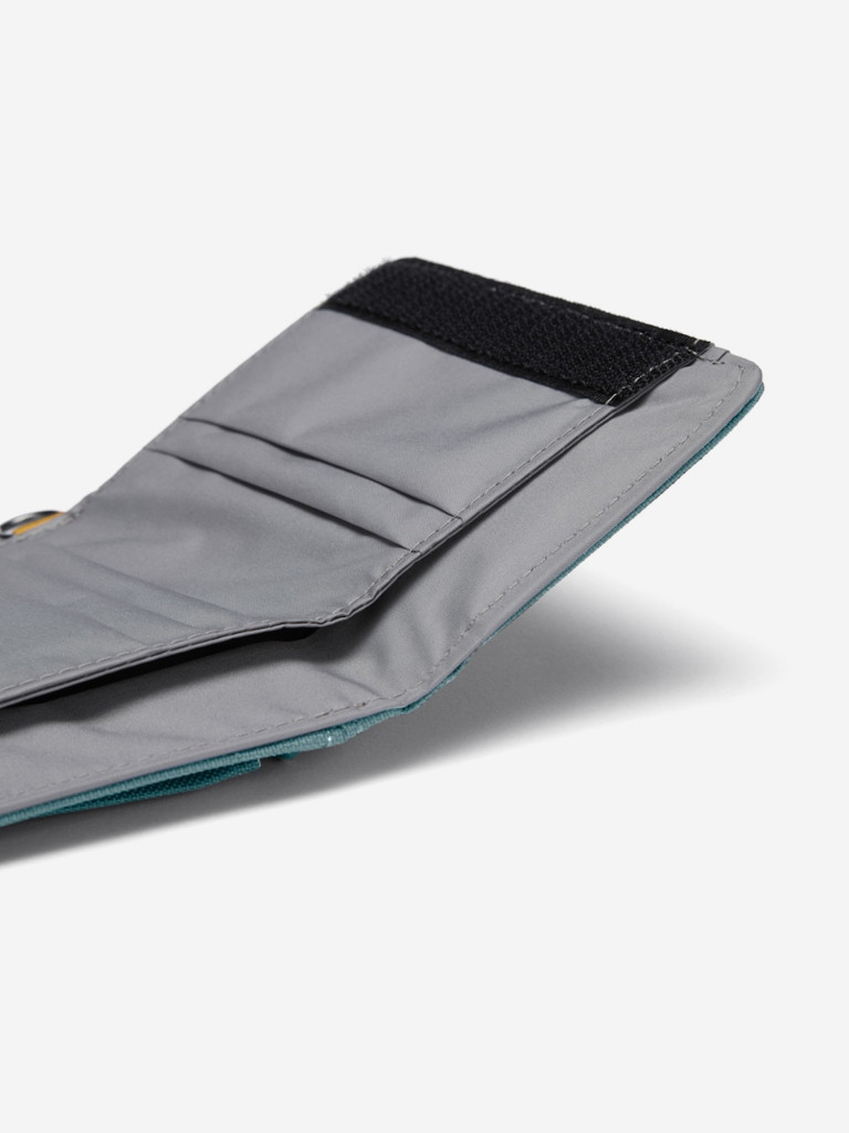 Кошелек антивор Pacsafe RFIDsafe trifold wallet, Fresh Mint