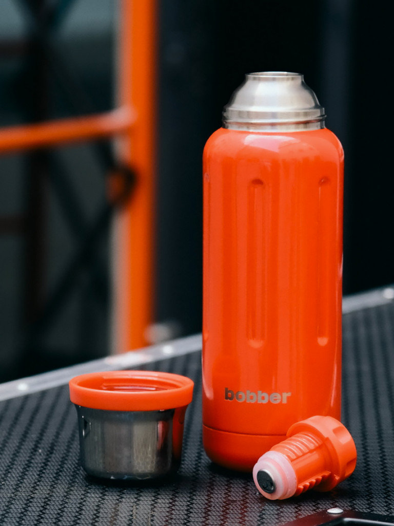 Термос вакуумный для напитков BOBBER Flask 1 литр, тепло до 48 часов, красный