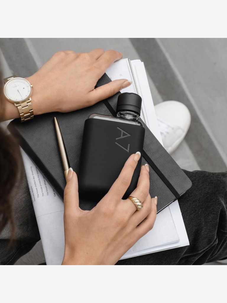 Бутылка с силиконовым чехлом Memobottle A7, черный