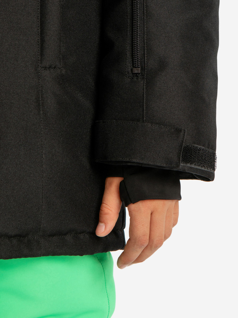 Куртка зимняя непромокаемая с капюшоном и манжетами-митенками черная для мальчика Button Blue