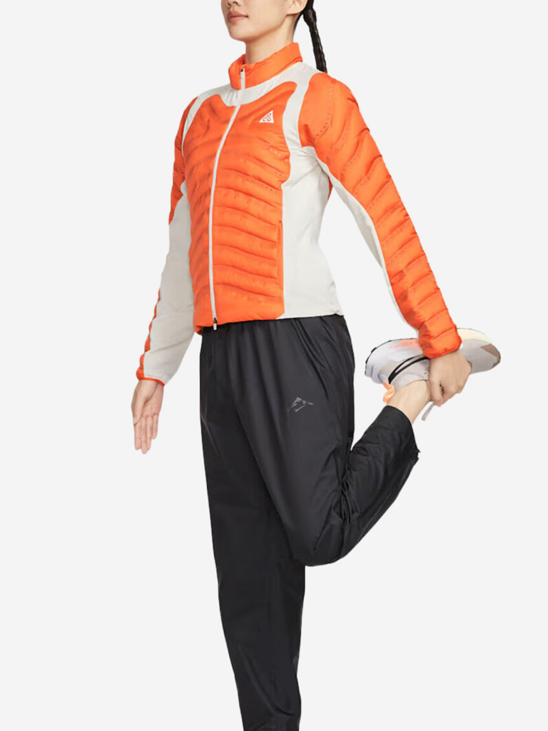 Пуховик женский Nike ACG Lava Loft