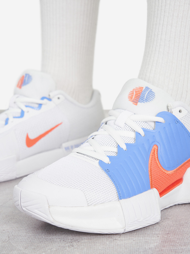 Кроссовки женские Nike GP Challenge Pro