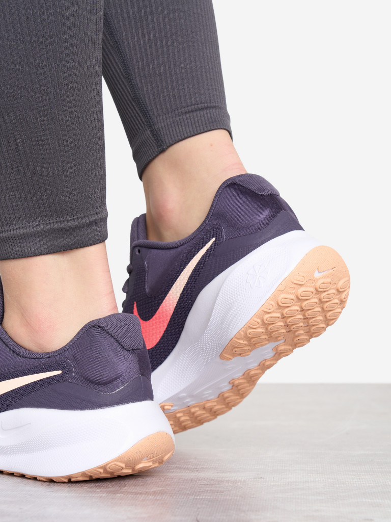 Кроссовки женские Nike Revolution 7