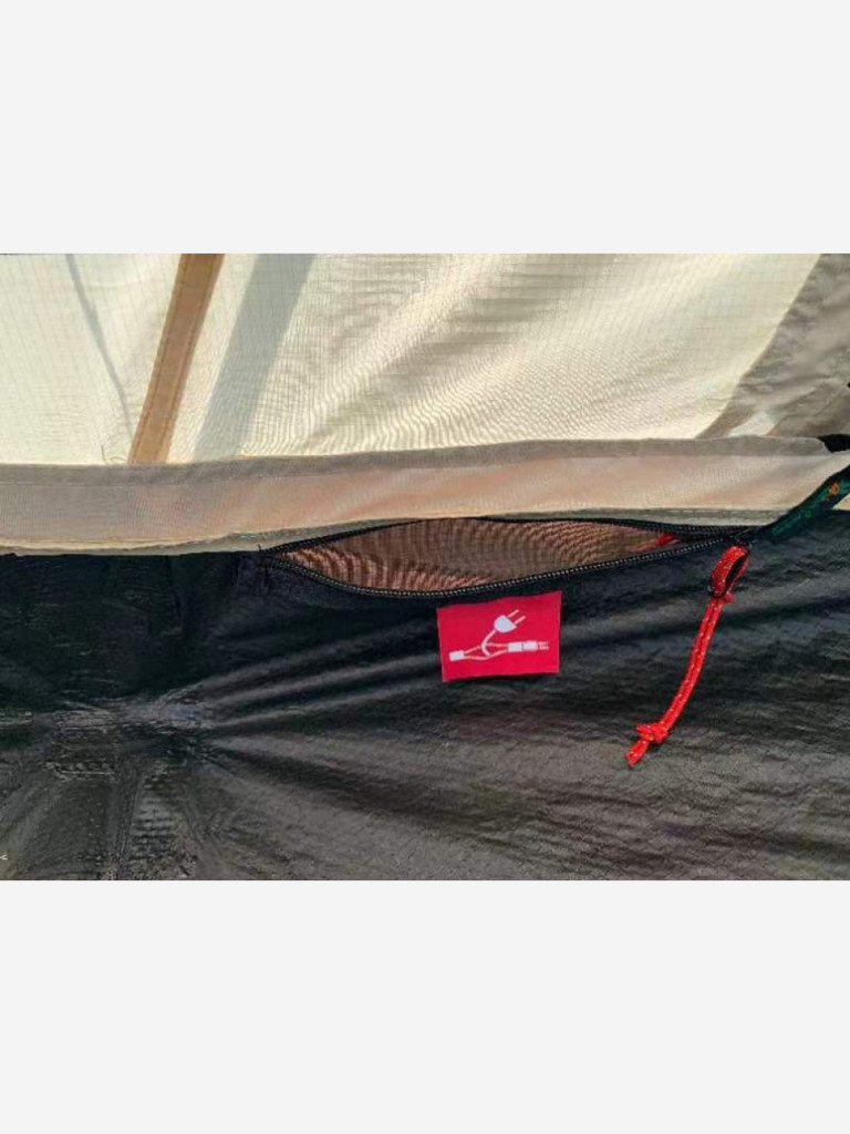 Просторный и высокий шатер Terbo Mir & Camping для летнего кемпинга