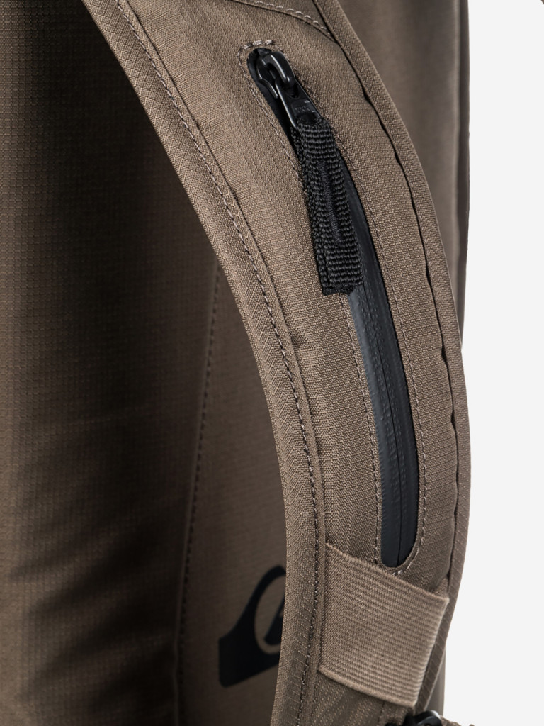 Рюкзак Quiksilver TR Platinum 18 л
