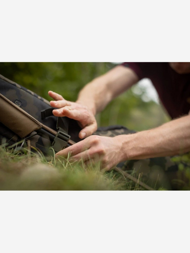 Чехол KORDA для 3-х удилищ Compac 3 Rod Holdall 10ft Dark Kamo