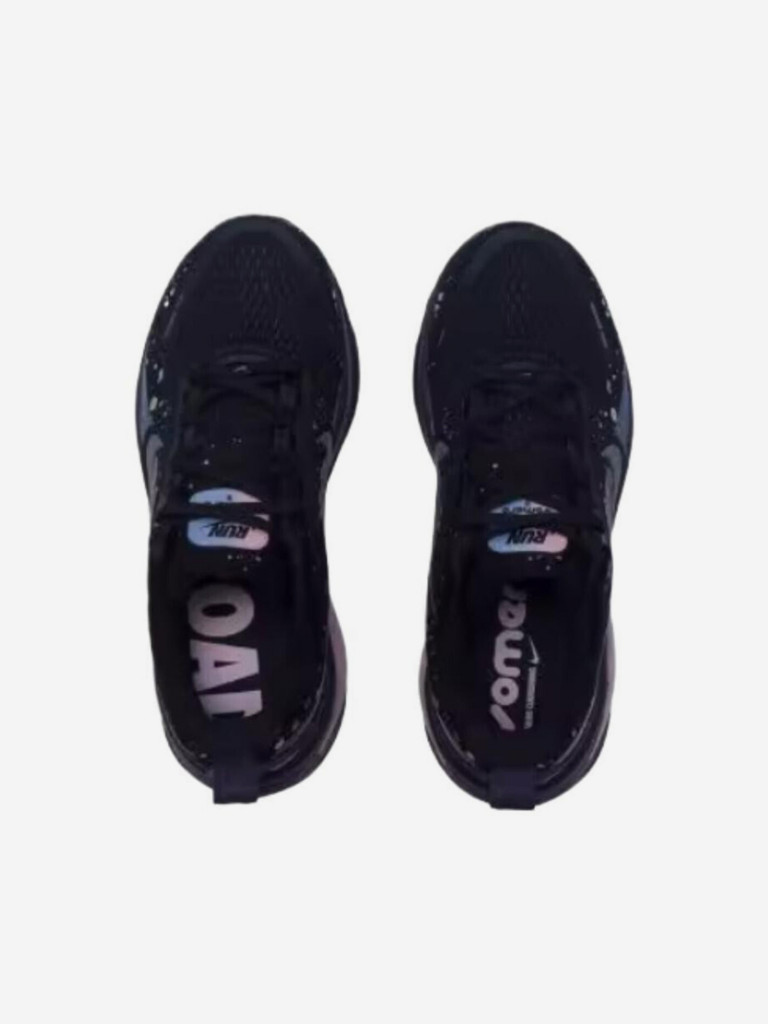 Кроссовки Nike Vomero 18