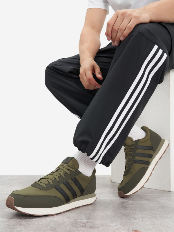 Кроссовки мужские adidas Run 60S 3.0 хаки/черный цвет — купить за 7904 руб. со скидкой 15 %, отзывы в интернет-магазине Спортмастер