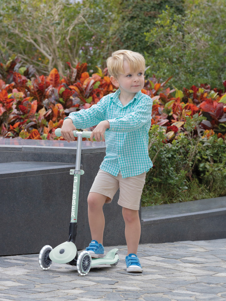 Самокат Globber JUNIOR FOLDABLE LIGHTS ECOLOGIC