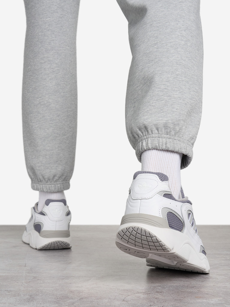 Кроссовки мужские adidas Ozmillen