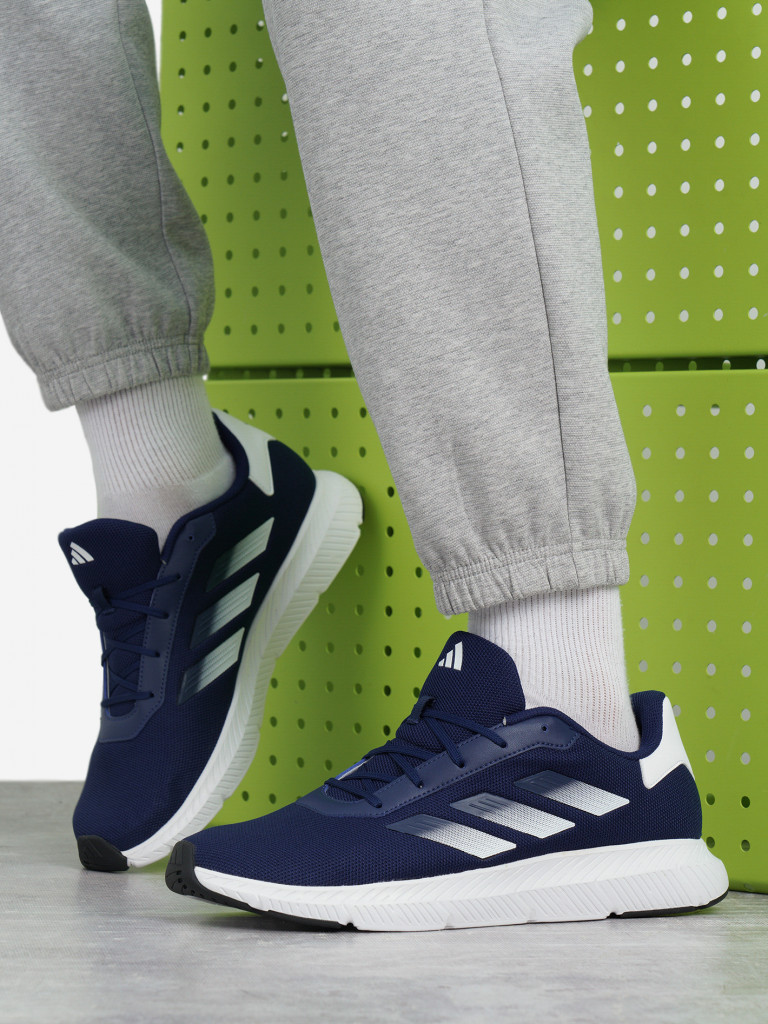 Кроссовки мужские adidas Runfleet