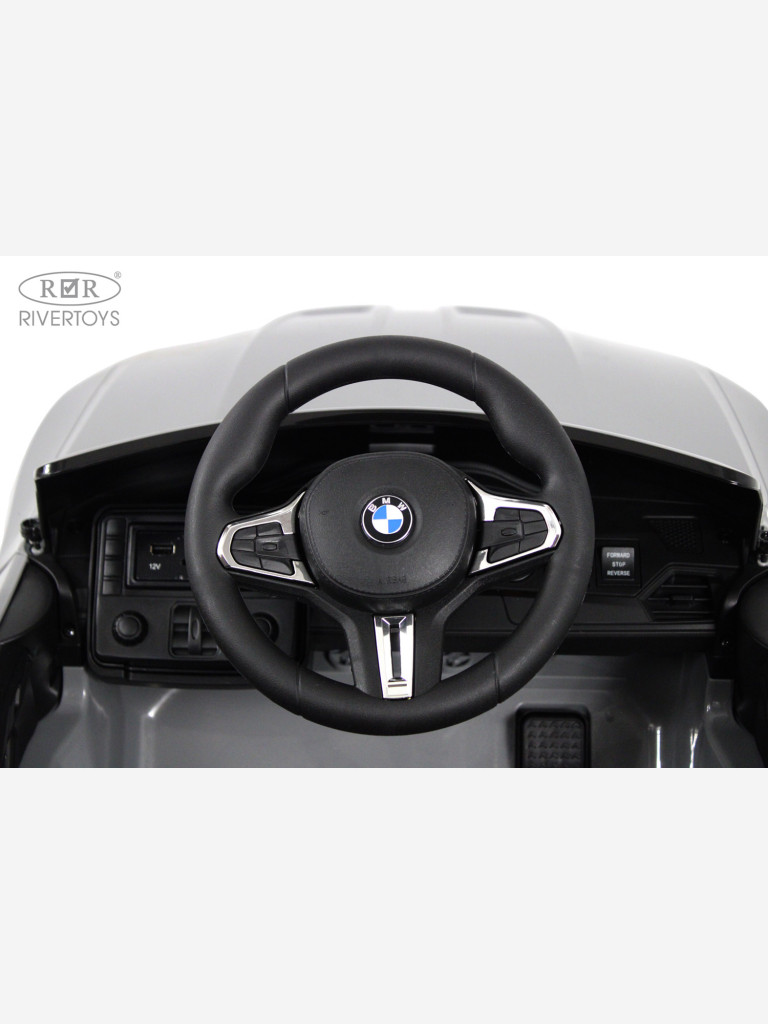 Детский электромобиль RIVERTOYS BMW M4 (A004AA) серый