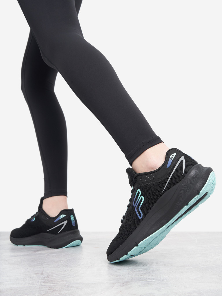 Кроссовки женские FILA Sense Knit