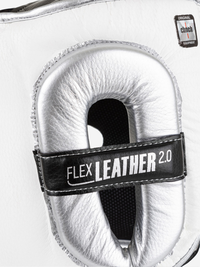 Шлем для единоборств с бампером Clinch Face Guard бело-серебристый