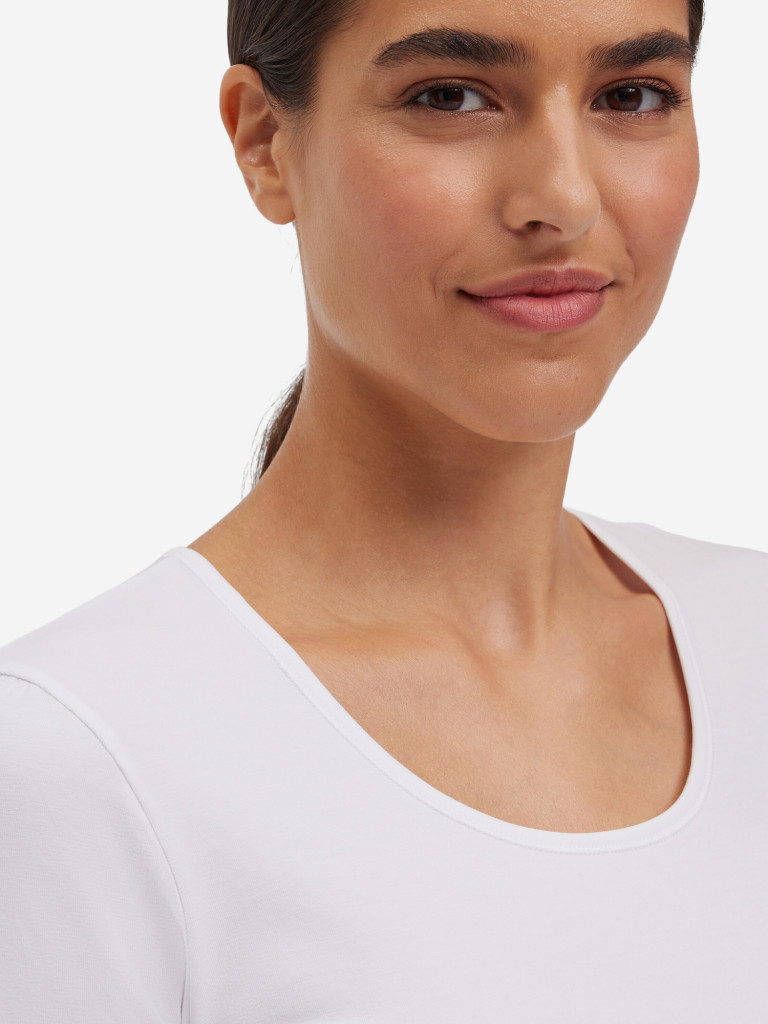 Набор женских футболок FALKE