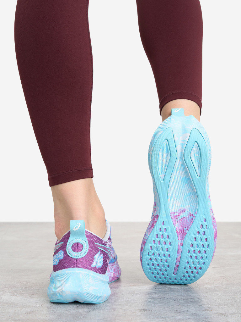 Кроссовки женские ASICS Noosa Tri 16