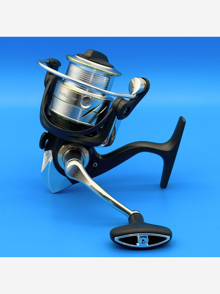 Катушка спиннинговая Nautilus Xeptor 2500S