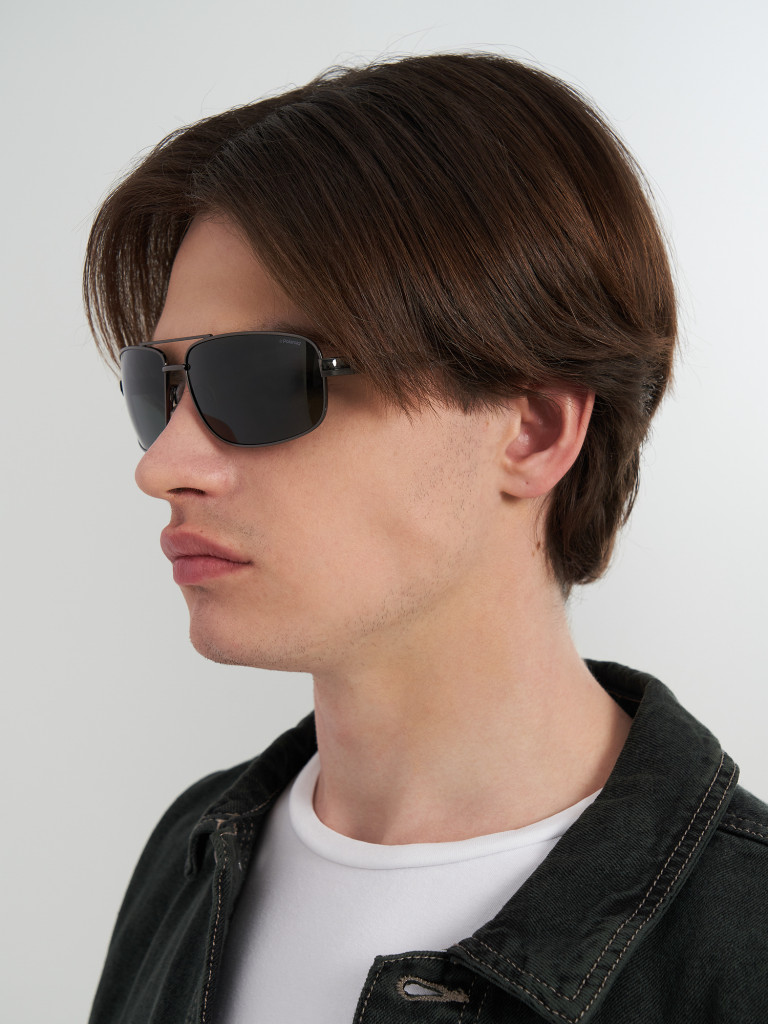 Солнцезащитные очки Polaroid