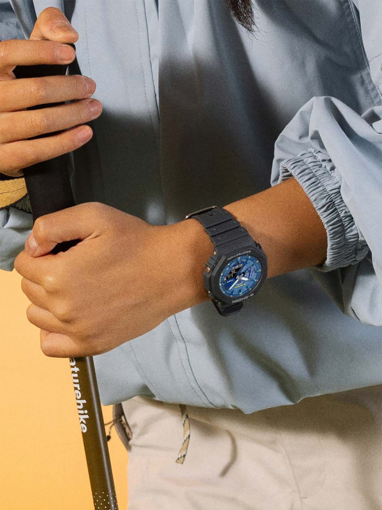 Спортивные часы CASIO G-SHOCK GA-2100AS-2A