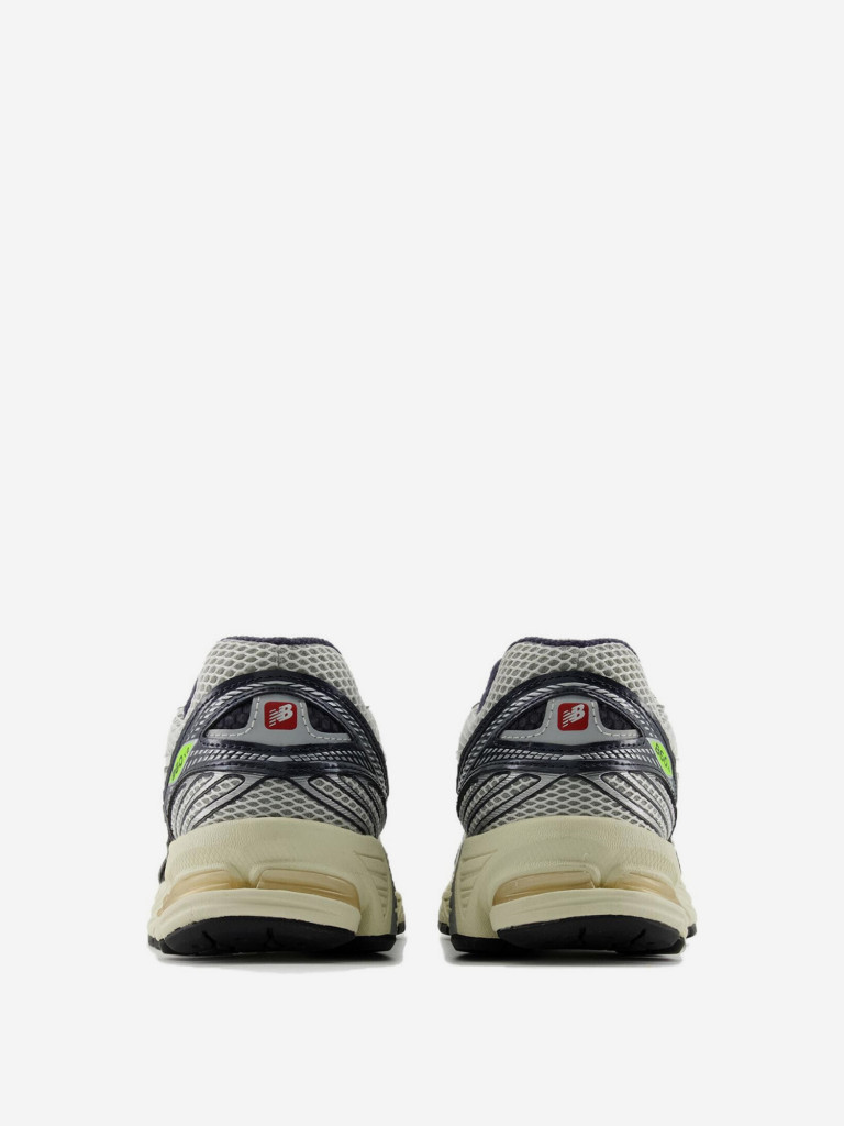 Кроссовки New Balance 860 V2