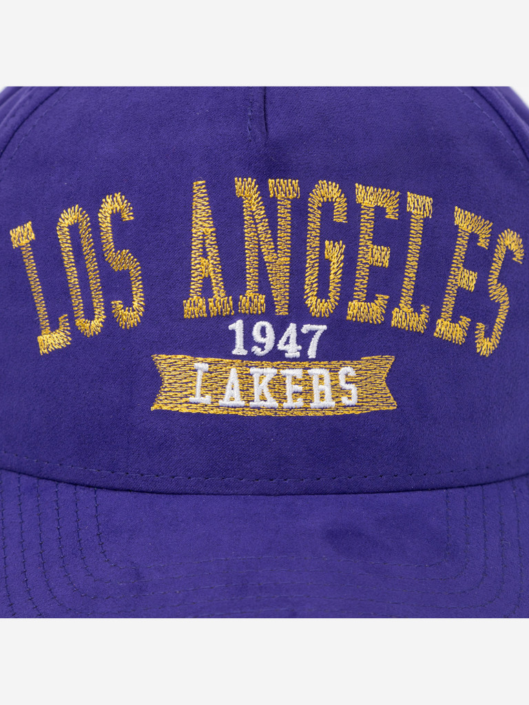 Бейсболка MITCHELL NESS HP9771-LALPURP Los Angeles Lakers NBA (фиолетовый)