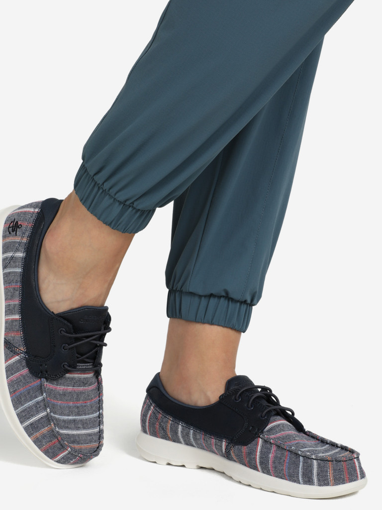Мокасины женские Skechers Go Walk Lite Moc
