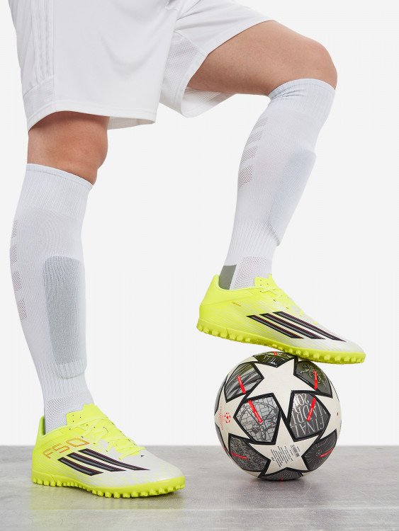 Бутсы мужские adidas F50 Club Tf