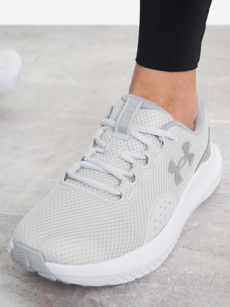 Кроссовки женские Under Armour Charged Surge 4