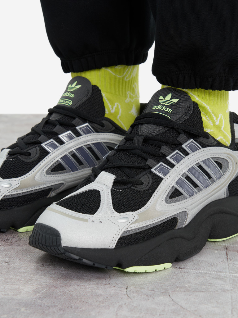 Кроссовки женские adidas Ozmillen