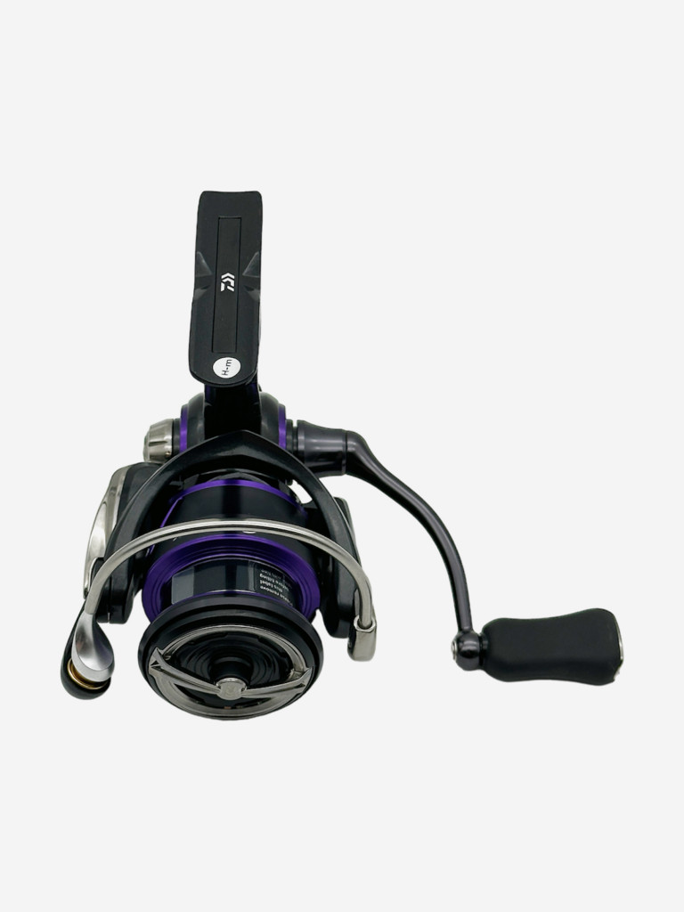 Катушка безынерционная DAIWA 22 PROREX V LT 1000