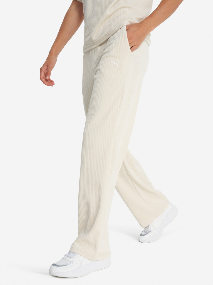 Брюки женские PUMA Бежевый 4699₽