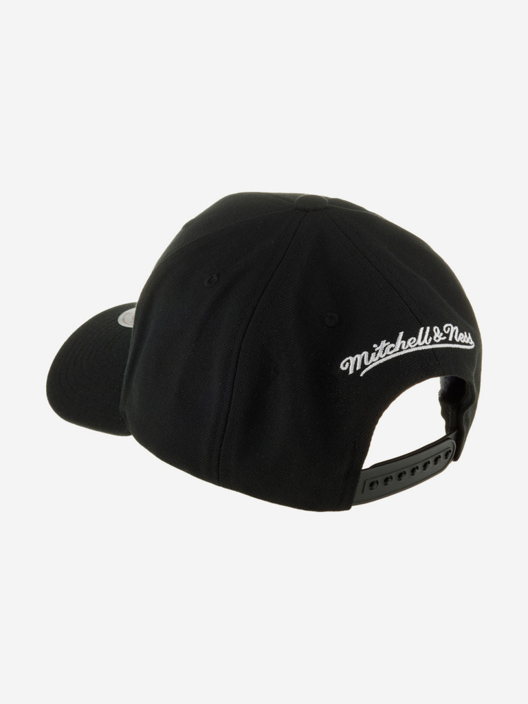 Бейсболка MITCHELL NESS HP8011-LALBLCK Los Angeles Lakers NBA (черный)