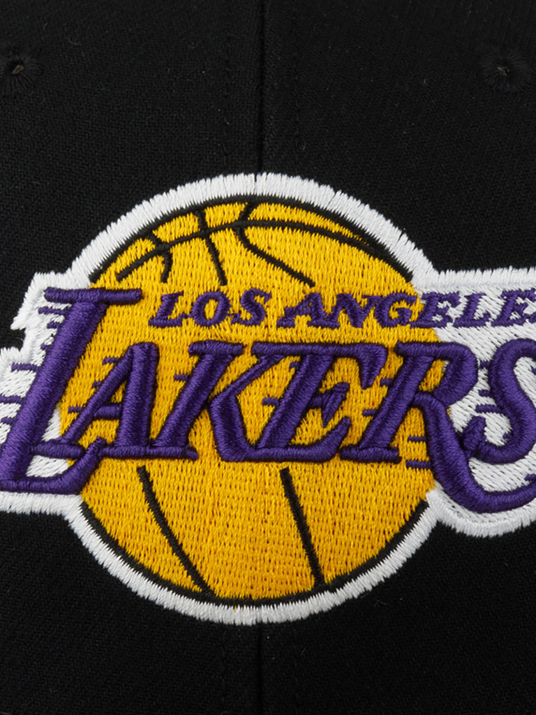 Бейсболка MITCHELL NESS HHSS6268-LALYYPPPBLCK Los Angeles Lakers NBA (черный)