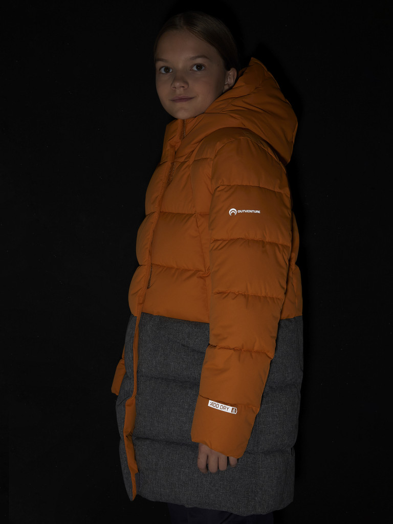 Пуховик для девочек Outventure