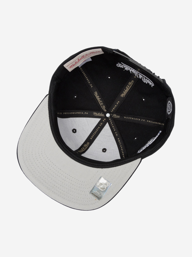 Бейсболка с прямым козырьком MITCHELL NESS HS8035-ADUBLCK Anaheim Ducks NHL (черный)
