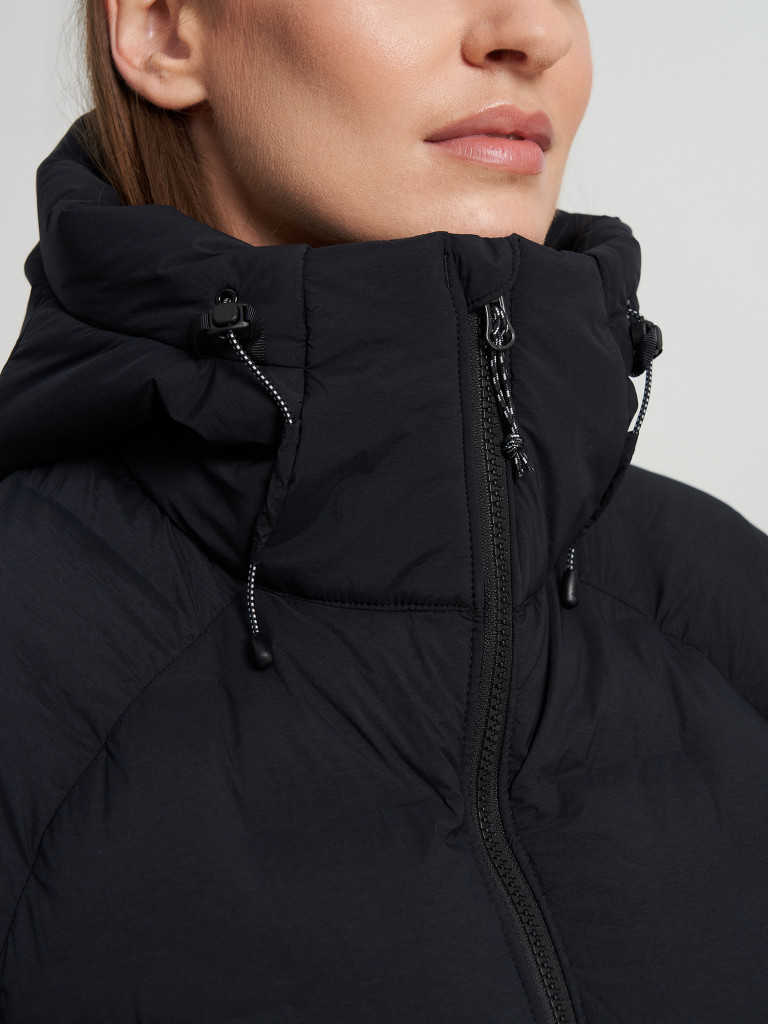 Ультралегкий пуховик женский Mountain Hardwear Stretchdown Parka